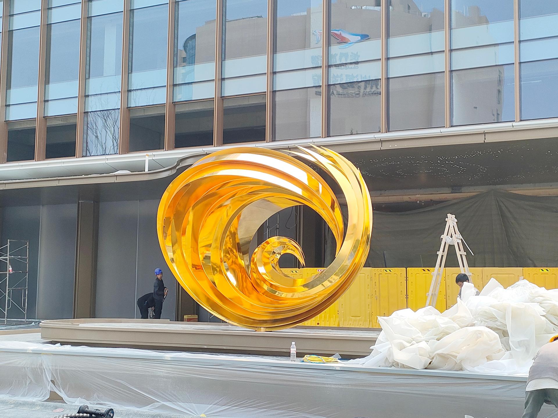Commercial space artwork - FLUX Sculpture